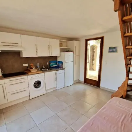 Petit Nid Douillet A Deux Pas De Santa Giulia Porto-Vecchio (Corsica)