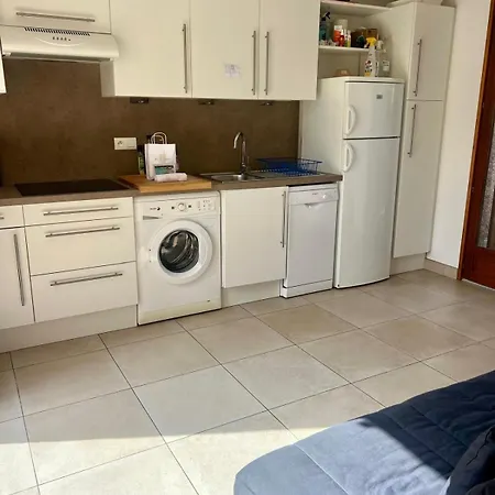 Petit Nid Douillet A Deux Pas De Santa Giulia * Porto-Vecchio (Corsica)